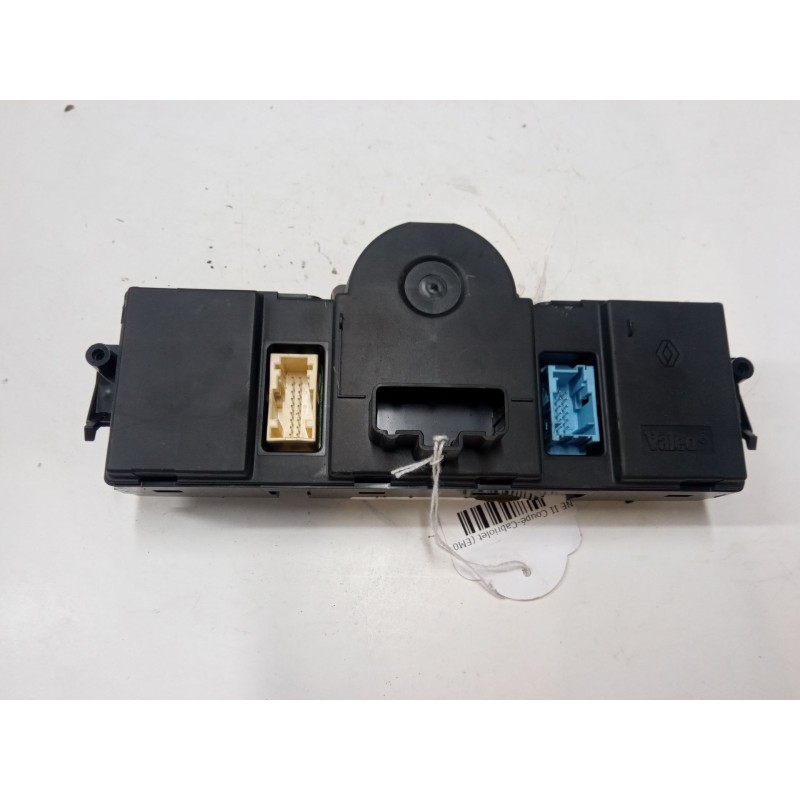 Recambio de mando climatizador para renault megane ii coupé-cabriolet (em0/1_) 1.5 dci (em1e) referencia OEM IAM 8200413906  