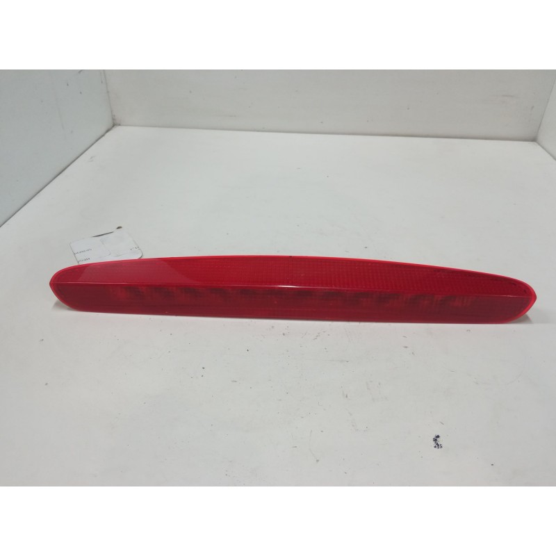 Recambio de luz central de freno para renault megane ii coupé-cabriolet (em0/1_) 1.5 dci (em1e) referencia OEM IAM 8200002497  