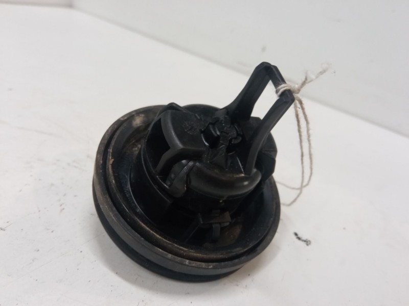 Recambio de tapon combustible para citroën c3 iii (sx) 1.6 bluehdi 75 referencia OEM IAM   