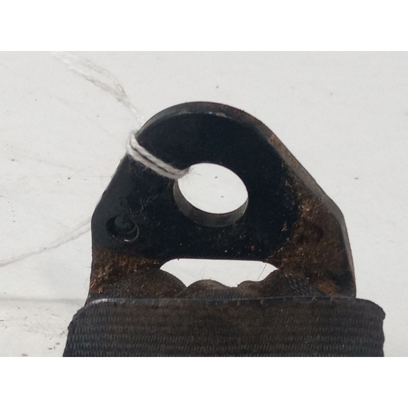 Recambio de anclaje cinturon trasero izquierdo para renault clio i (b/c57_, 5/357_) 1.2 (5/357y, 5/357k) referencia OEM IAM   