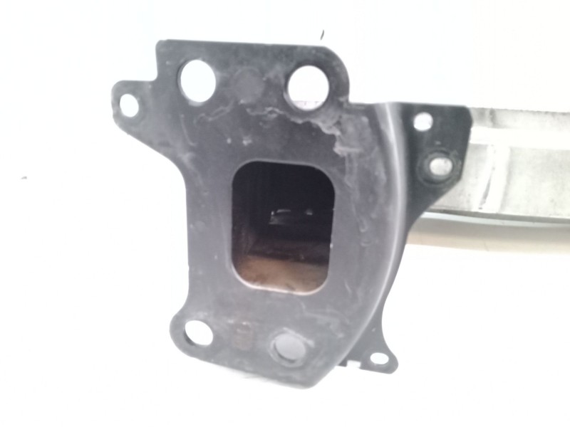 Recambio de refuerzo paragolpes delantero para audi a3 sportback (8pa) 1.6 fsi referencia OEM IAM   