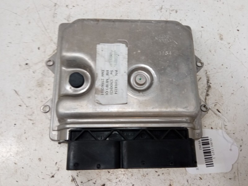 Recambio de centralita motor uce para fiat qubo (225_) 1.3 d multijet (225cxb1a, 225axb1a, 225cxb11, 225axb11,... referencia OEM