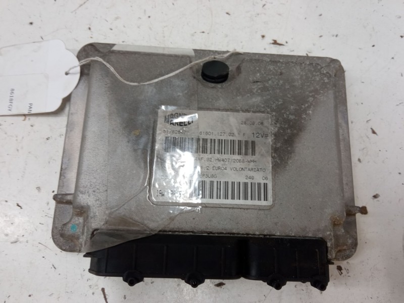 Recambio de centralita motor uce para fiat panda / panda classic (169_) 1.2 (169.axb11, 169.axb1a) referencia OEM IAM 51782647  