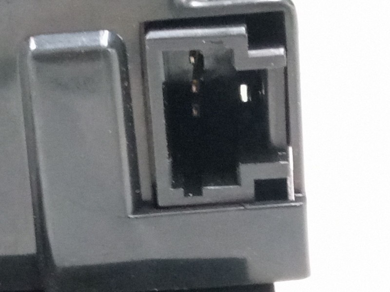 Recambio de cerradura luna trasera para peugeot partner furgoneta/monovolumen 1.6 hdi 16v referencia OEM IAM   