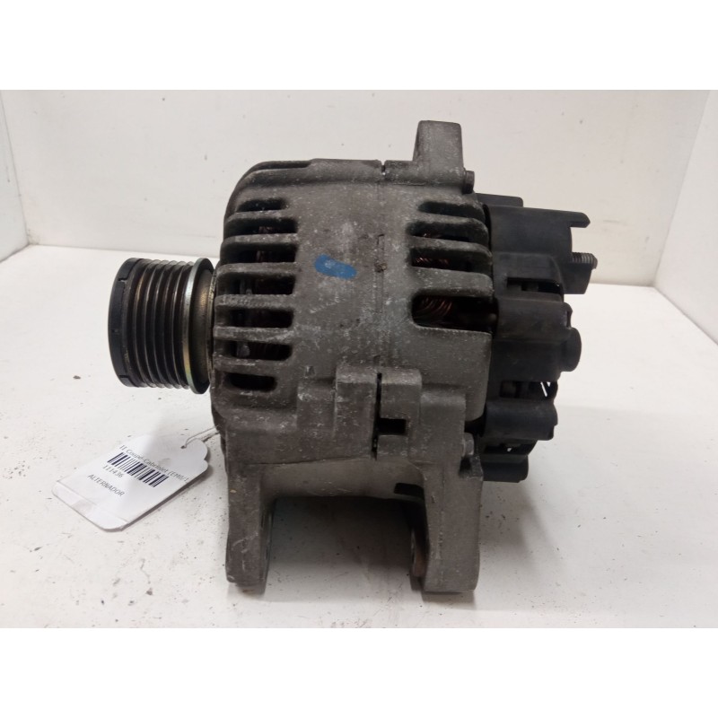 Recambio de alternador para renault megane ii coupé-cabriolet (em0/1_) 1.5 dci (em1e) referencia OEM IAM 8200667614  