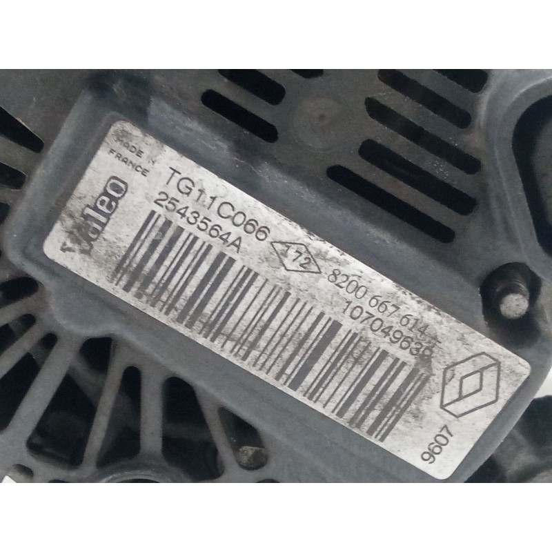 Recambio de alternador para renault megane ii coupé-cabriolet (em0/1_) 1.5 dci (em1e) referencia OEM IAM 8200667614  
