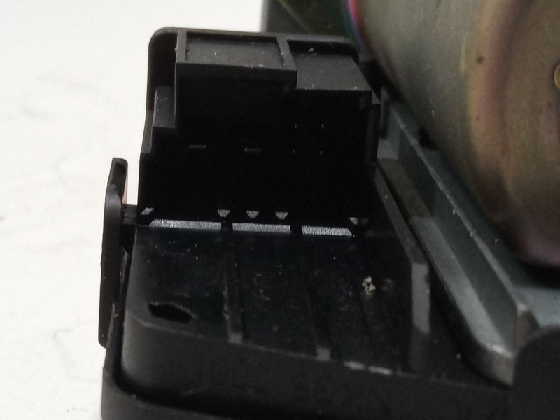 Recambio de cerradura maletero / porton para bmw x5 (e53) 3.0 d referencia OEM IAM   