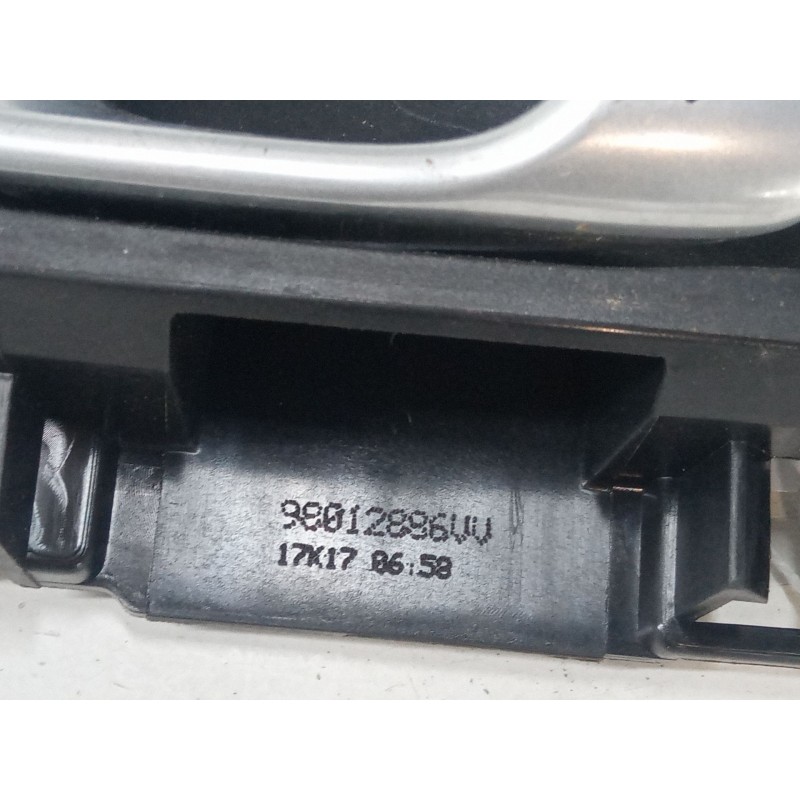 Recambio de maneta interior puerta delantera izquierda para citroën c3 iii (sx) 1.6 bluehdi 75 referencia OEM IAM 98012886VV  