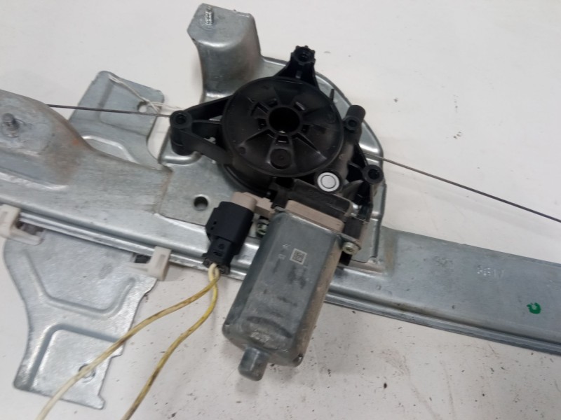 Recambio de elevalunas electrico delantero derecho para citroën c3 iii (sx) 1.6 bluehdi 75 referencia OEM IAM 9813093780  