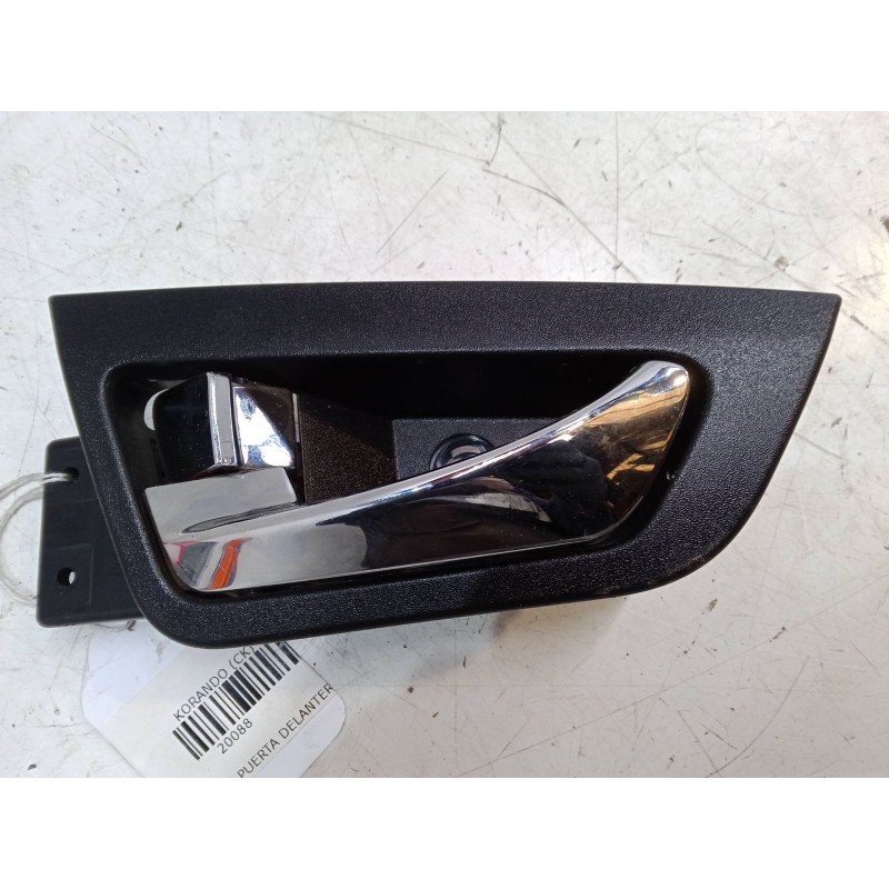 Recambio de maneta interior puerta delantera izquierda para ssangyong korando (ck) 2.0 e-xdi referencia OEM IAM   