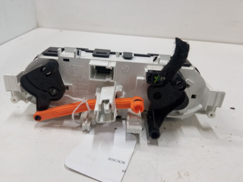 Recambio de mando calefaccion / a/a para citroën c3 iii (sx) 1.6 bluehdi 75 referencia OEM IAM   
