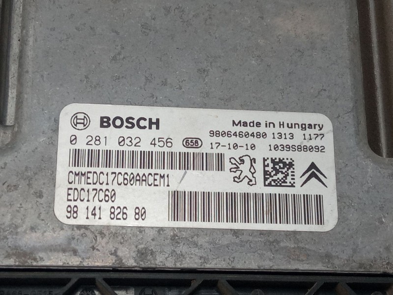 Recambio de centralita motor uce para citroën c3 iii (sx) 1.6 bluehdi 75 referencia OEM IAM 0281032456  