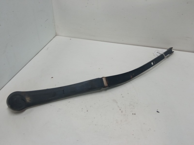 Recambio de brazo limpia delantero izquierdo para bmw 5 touring (e39) 525 d referencia OEM IAM   