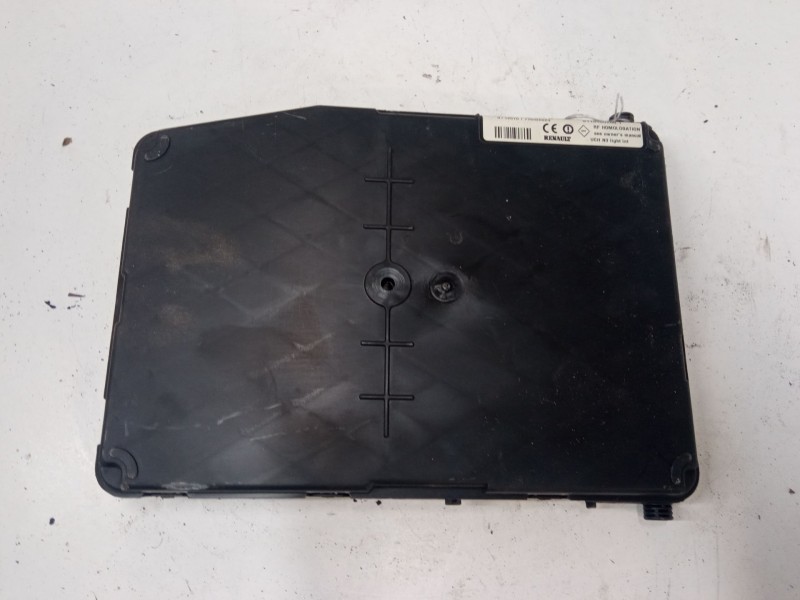 Recambio de bsi para renault megane ii coupé-cabriolet (em0/1_) 1.5 dci (em1e) referencia OEM IAM 8200780021  