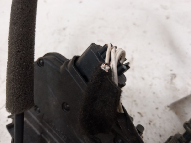 Recambio de cerradura puerta delantera derecha para renault clio iv (bh_) 1.2 16v referencia OEM IAM   