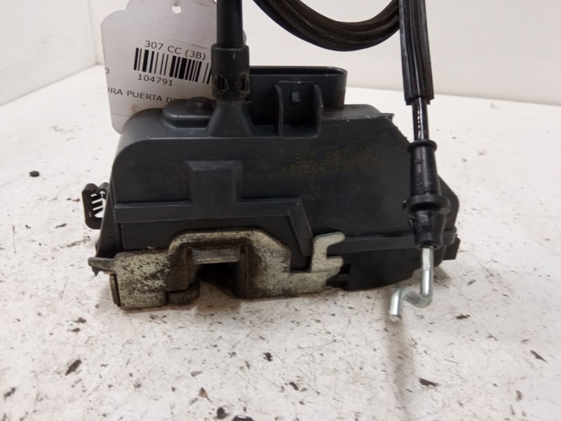 Recambio de cerradura puerta delantera derecha para peugeot 307 cc (3b) 2.0 16v referencia OEM IAM   