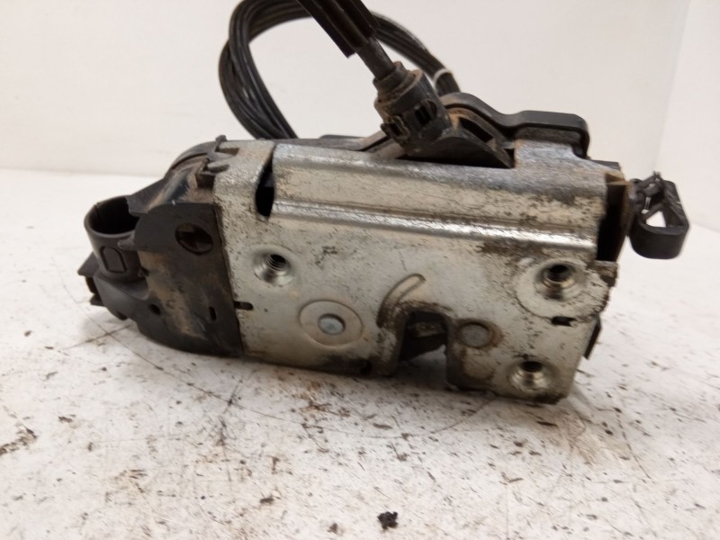 Recambio de cerradura puerta delantera derecha para peugeot 307 cc (3b) 2.0 16v referencia OEM IAM   