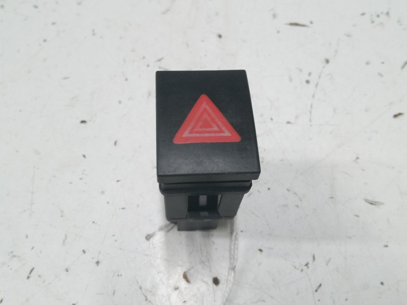 Recambio de warning para volkswagen polo iv (9n_, 9a_) 1.4 16v referencia OEM IAM 6Q0953235A  