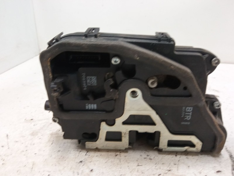 Recambio de cerradura puerta delantera derecha para bmw 3 (e90) 320 d referencia OEM IAM   
