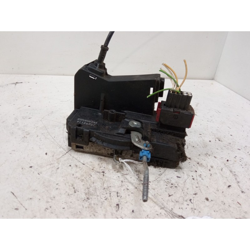 Recambio de cerradura puerta delantera izquierda para nissan primastar furgoneta (x83) 1.9 dci 100 referencia OEM IAM   