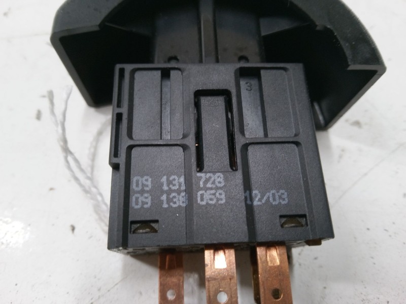 Recambio de warning para opel astra g descapotable (t98) 1.6 (f67) referencia OEM IAM 09131728  