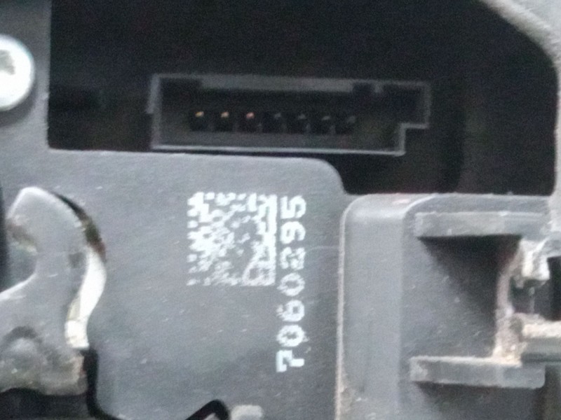 Recambio de cerradura puerta trasera izquierda para bmw 3 (e90) 320 d referencia OEM IAM   