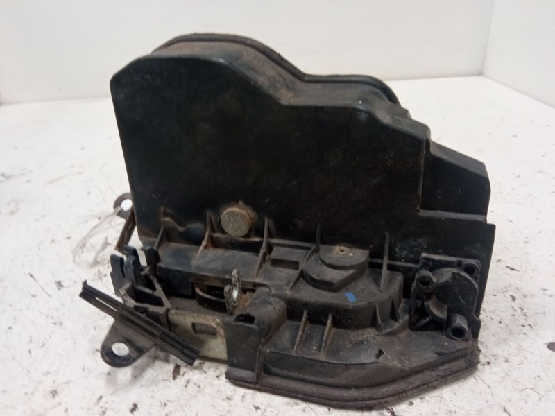 Recambio de cerradura puerta trasera izquierda para bmw 1 (e87) 118 d referencia OEM IAM   