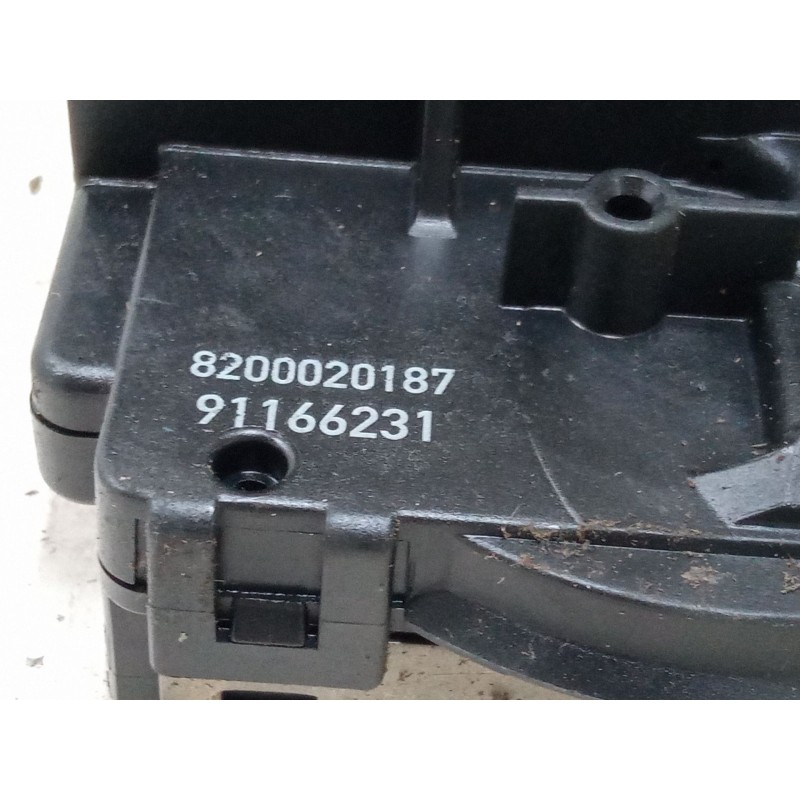 Recambio de cerradura puerta trasera izquierda para nissan primastar furgoneta (x83) 1.9 dci 100 referencia OEM IAM 8200020187  