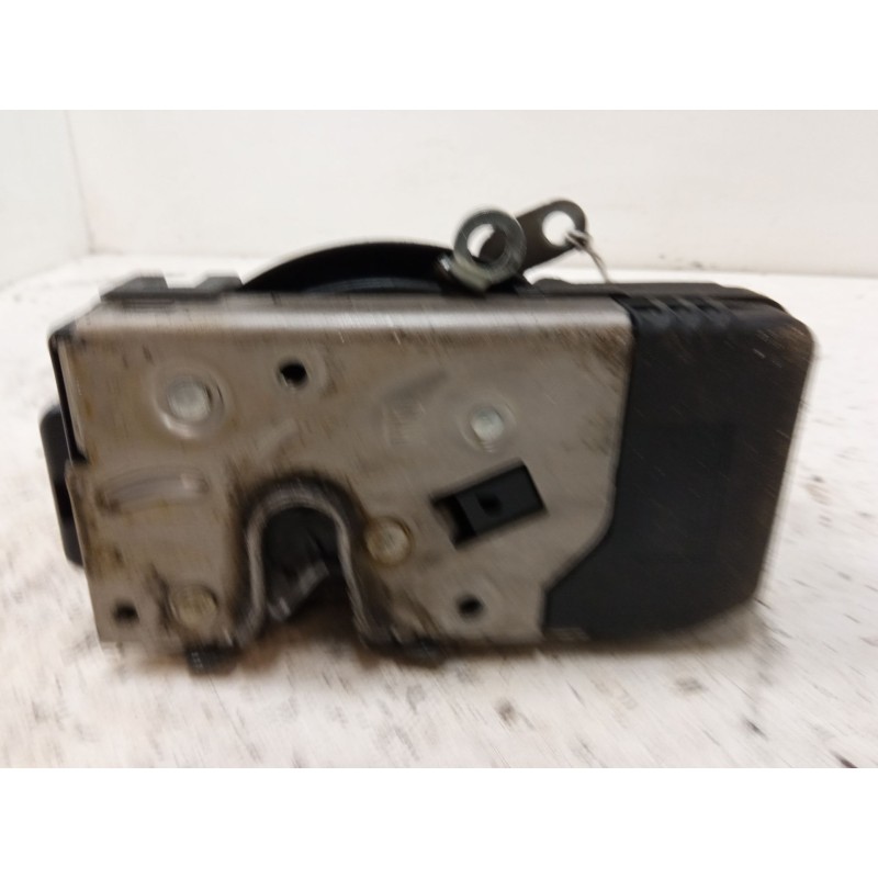 Recambio de cerradura puerta trasera izquierda para nissan primastar furgoneta (x83) 1.9 dci 100 referencia OEM IAM 8200020187  