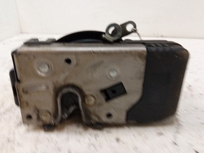 Recambio de cerradura puerta trasera izquierda para nissan primastar furgoneta (x83) 1.9 dci 100 referencia OEM IAM 8200020187  