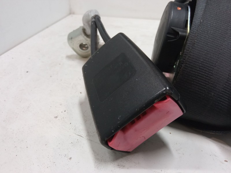 Recambio de cinturon seguridad trasero central para seat ibiza iv (6j5, 6p1) 1.2 tsi referencia OEM IAM   