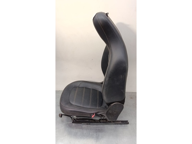 Recambio de asiento delantero derecho para smart fortwo coupé (453) 0.9 (453.344, 453.353) referencia OEM IAM   