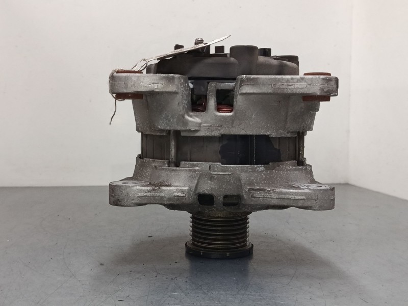 Recambio de alternador para smart fortwo coupé (453) 0.9 (453.344, 453.353) referencia OEM IAM 231006007R  