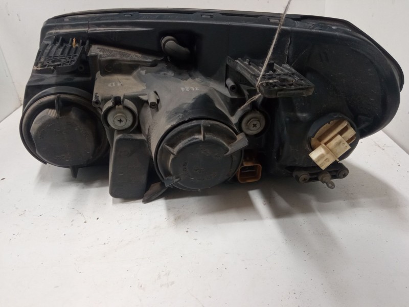 Recambio de faro derecho para chevrolet captiva (c100, c140) 2.4 referencia OEM IAM   