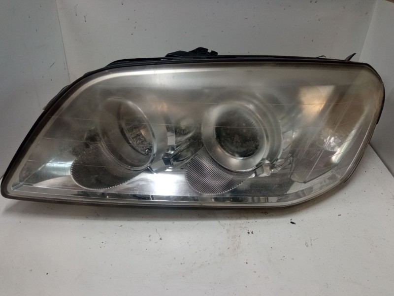 Recambio de faro izquierdo para chevrolet captiva (c100, c140) 2.4 referencia OEM IAM   