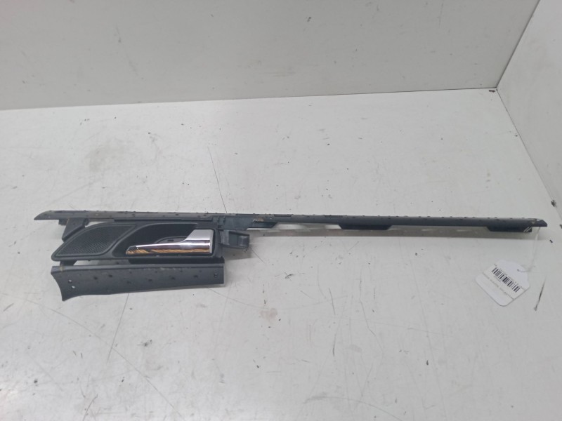 Recambio de maneta interior puerta delantera derecha para opel zafira / zafira family b (a05) 1.9 cdti (m75) referencia OEM IAM 