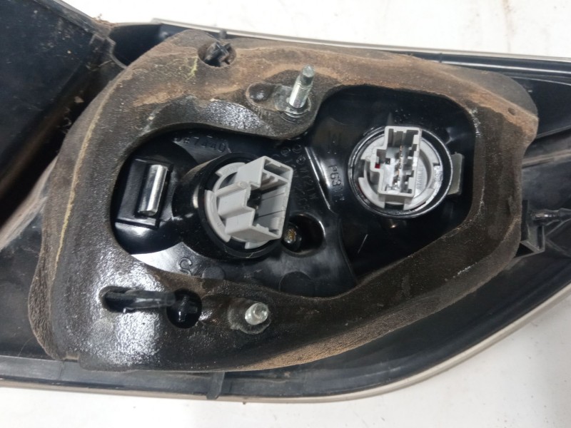 Recambio de piloto trasero izquierdo para mazda 3 (bk) 2.0 mzr-cd (bk14) referencia OEM IAM   