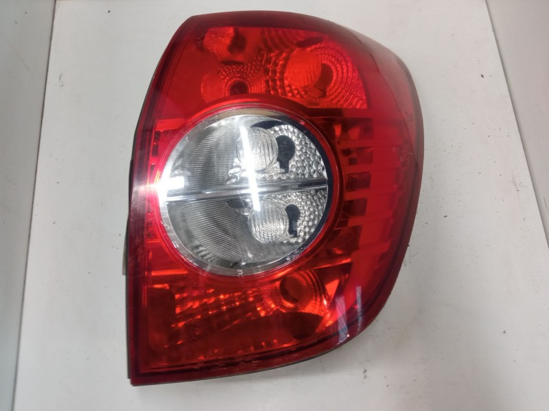 Recambio de piloto trasero derecho para chevrolet captiva (c100, c140) 2.4 referencia OEM IAM   