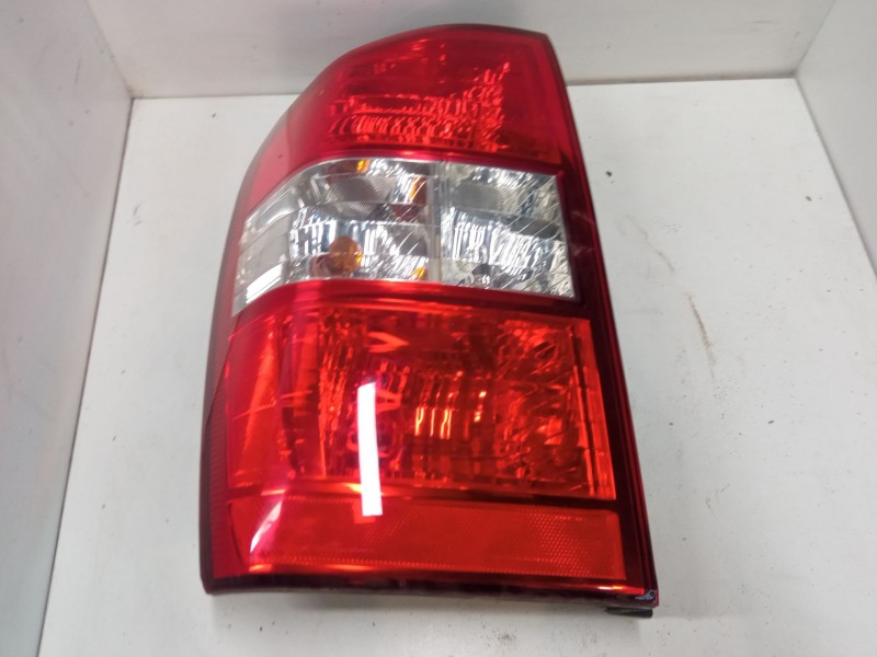 Recambio de piloto trasero izquierdo para kia carnival / grand carnival iii (vq) 2.9 crdi referencia OEM IAM   