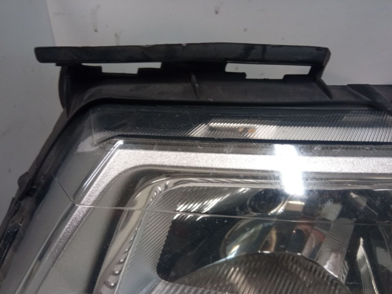 Recambio de faro izquierdo para renault megane ii coupé-cabriolet (em0/1_) 1.5 dci (em1e) referencia OEM IAM   