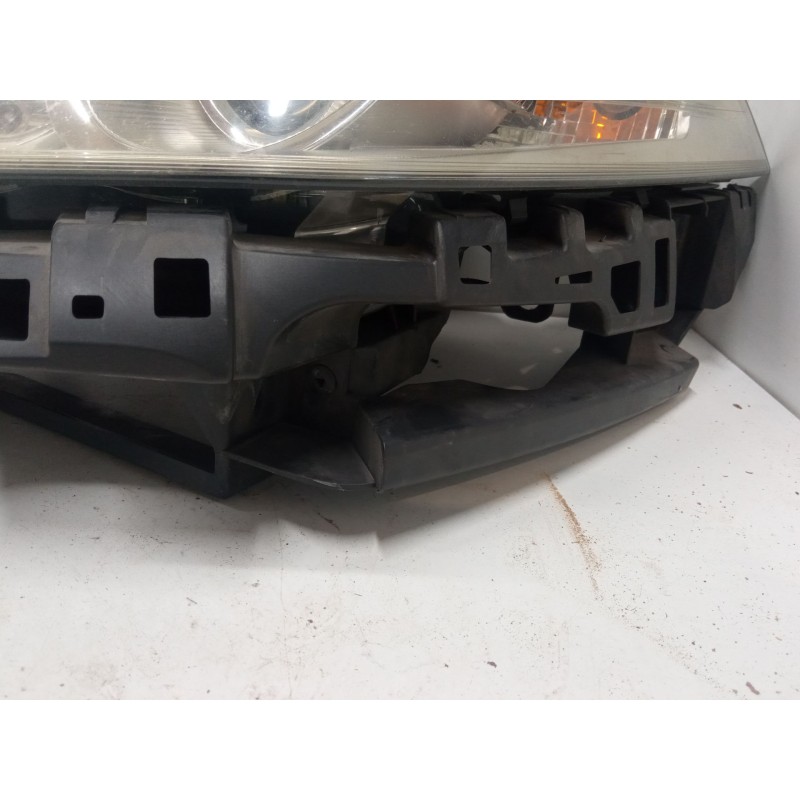 Recambio de faro izquierdo para renault megane ii coupé-cabriolet (em0/1_) 1.5 dci (em1e) referencia OEM IAM   