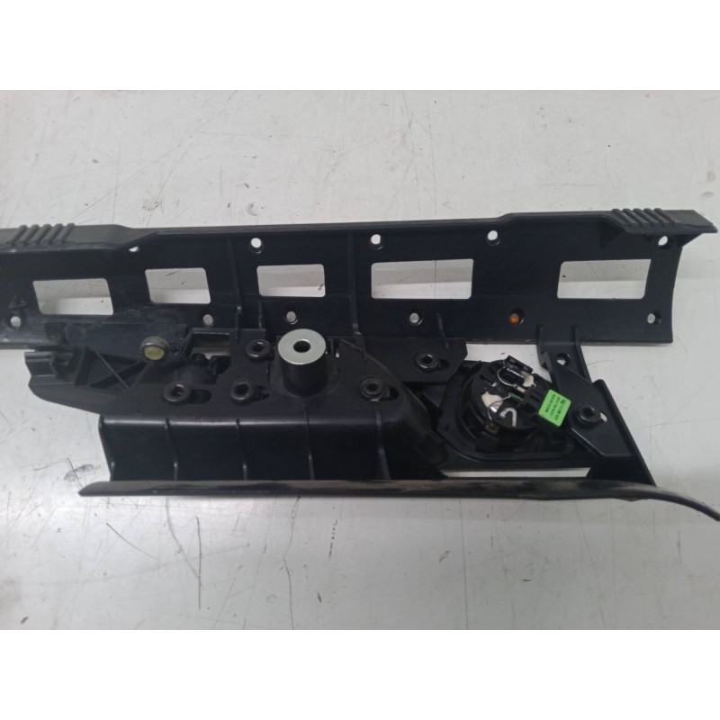 Recambio de maneta interior puerta delantera derecha para opel zafira / zafira family b (a05) 1.9 cdti (m75) referencia OEM IAM 