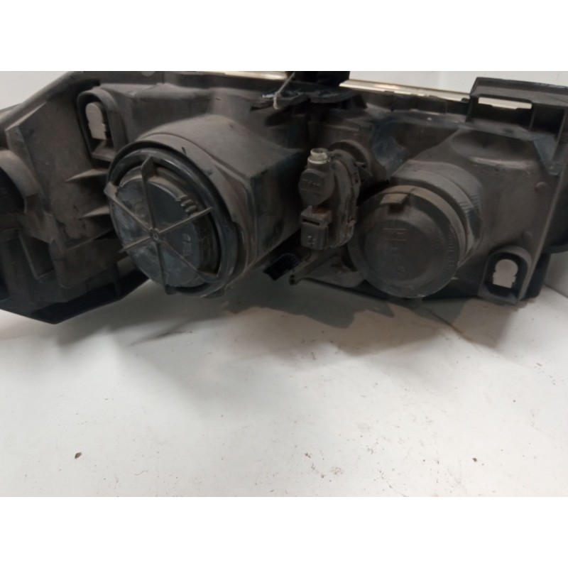 Recambio de faro izquierdo para renault megane ii coupé-cabriolet (em0/1_) 1.5 dci (em1e) referencia OEM IAM   