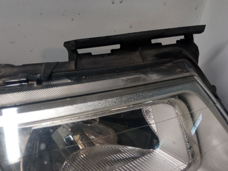 Recambio de faro derecho para renault megane ii coupé-cabriolet (em0/1_) 1.5 dci (em1e) referencia OEM IAM   