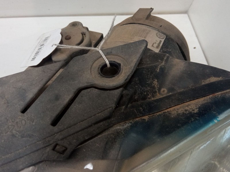 Recambio de faro izquierdo para volkswagen passat b6 (3c2) 2.0 tdi 16v referencia OEM IAM   