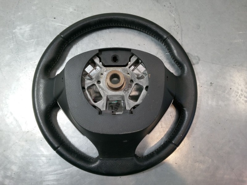 Recambio de volante para nissan note (e12) 1.2 dig-s referencia OEM IAM   
