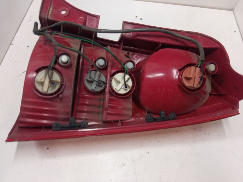 Recambio de piloto trasero izquierdo para kia picanto i (sa) 1.1 referencia OEM IAM   