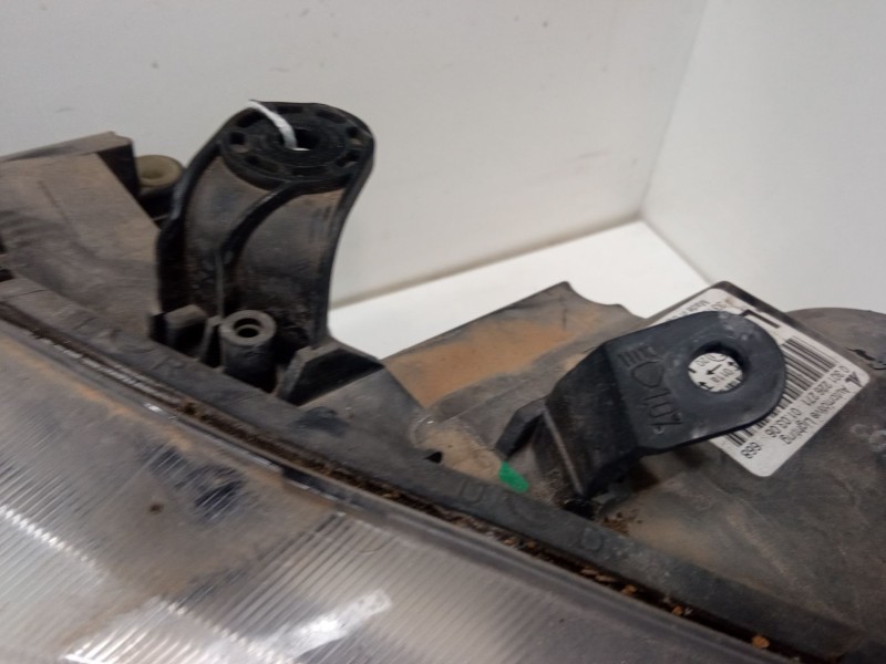 Recambio de faro derecho para honda civic viii hatchback (fn, fk) 2.2 ctdi (fk3) referencia OEM IAM   