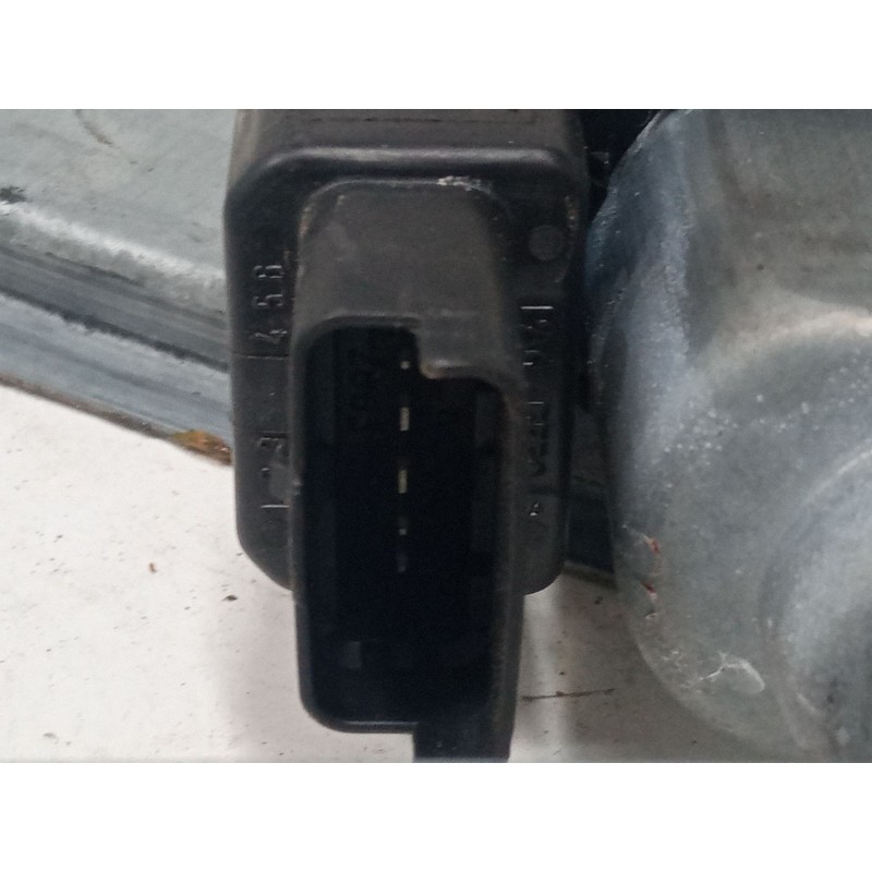 Recambio de elevalunas electrico delantero derecho para renault megane ii coupé-cabriolet (em0/1_) 1.5 dci (em1e) referencia OEM