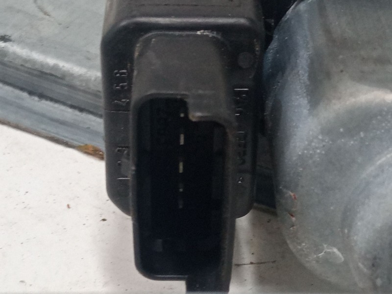 Recambio de elevalunas electrico delantero derecho para renault megane ii coupé-cabriolet (em0/1_) 1.5 dci (em1e) referencia OEM